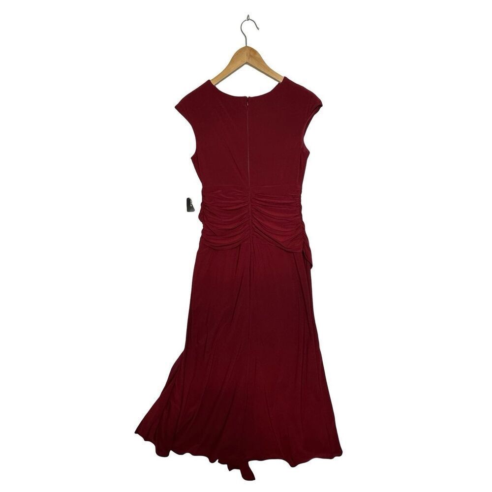 BETSY & ADAM Petite Cap Sleeve Gathered Gown Deep Burgundy Size 6P - Picture 9 of 17